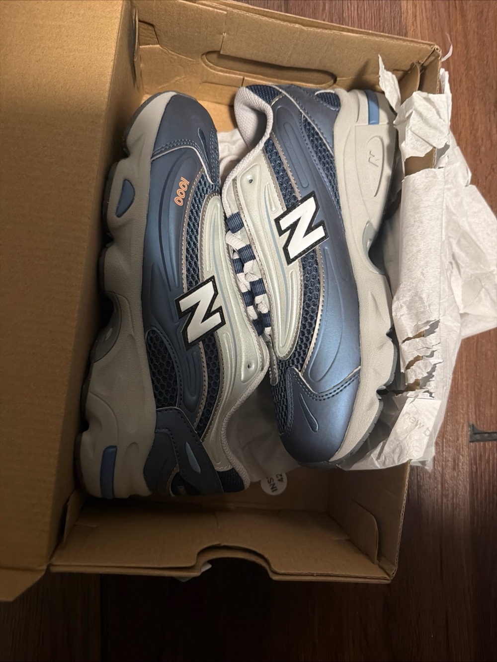 New Balance 1000 Unisex Blue/Gray Women's 7 or 5.5 Youth Euro 38